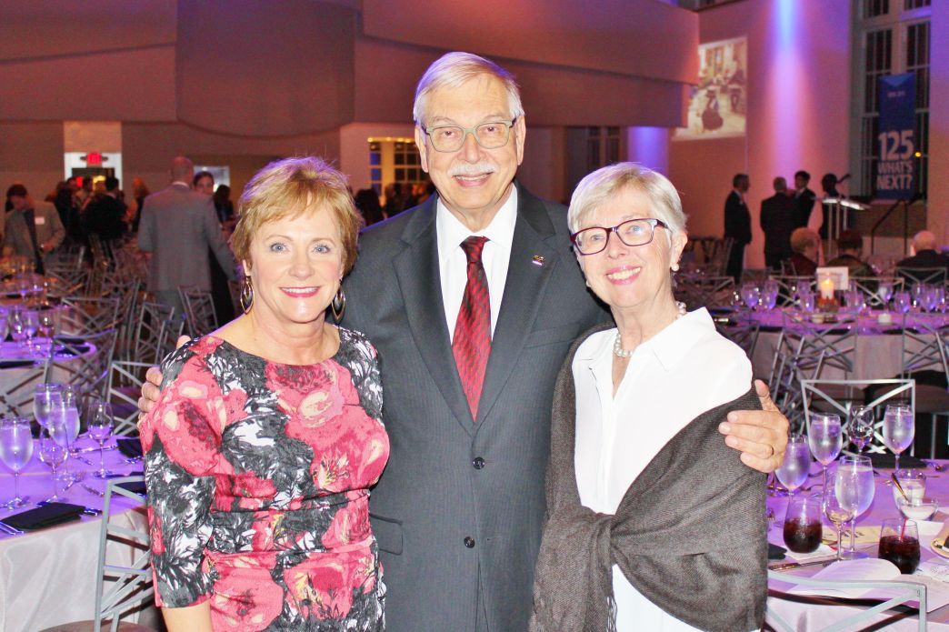 Linda Nemanick, Richard and Jean Robertson
